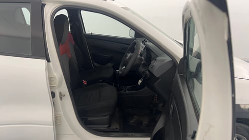 Used 2018 Renault Kwid RXT (O) 1.0 SCE Edition Petrol Manual interior RIGHT SIDE FRONT DOOR CABIN VIEW