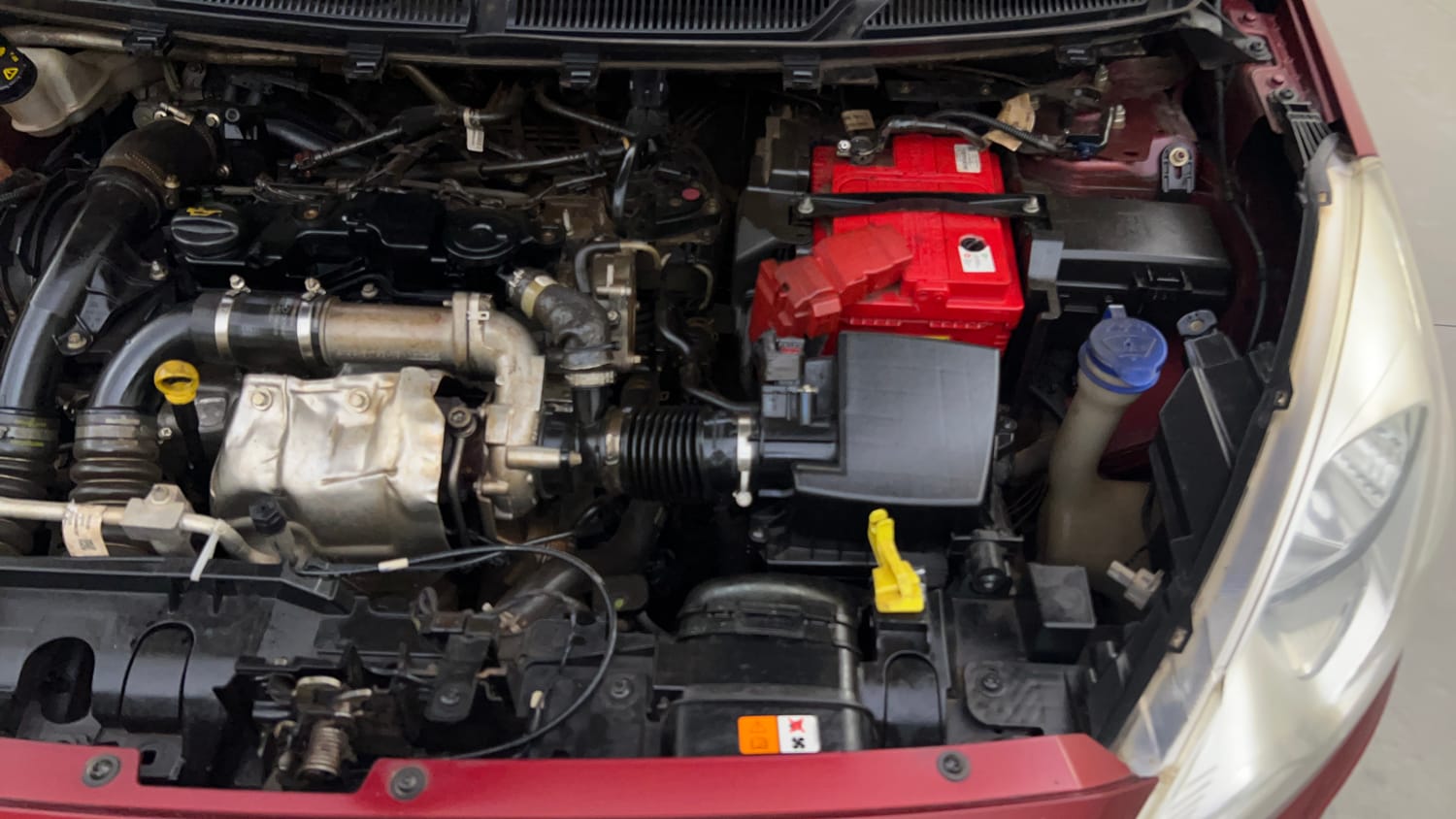 Used 2018 Ford Figo Aspire Titanium 1.2 Ti-VCT Diesel Manual engine ENGINE LEFT SIDE VIEW