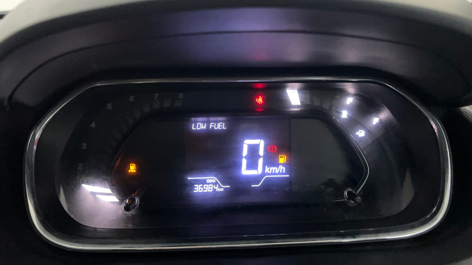 Used 2022 Tata Tiago XT CNG Cng Manual interior CLUSTERMETER VIEW