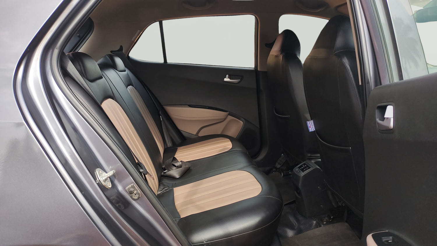 Used 2018 Hyundai Grand i10 Sportz 1.2 Kappa VTVT Petrol Manual interior RIGHT SIDE REAR DOOR CABIN VIEW