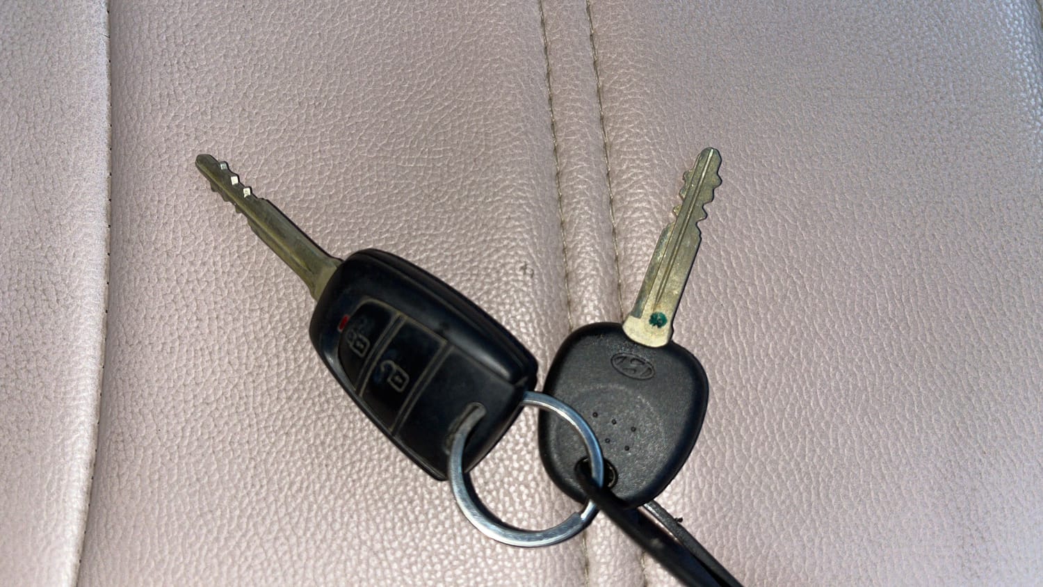 Used 2019 Hyundai Grand i10 Sportz 1.2 Kappa VTVT Petrol Manual extra CAR KEY VIEW