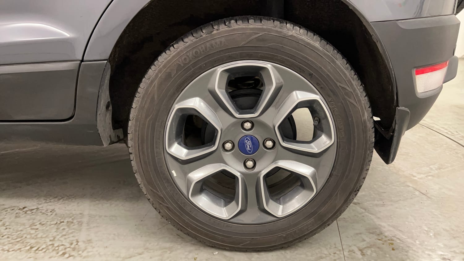 Used 2021 Ford EcoSport S MT 1.5 Ti-VCT Petrol Manual tyres LEFT REAR TYRE RIM VIEW