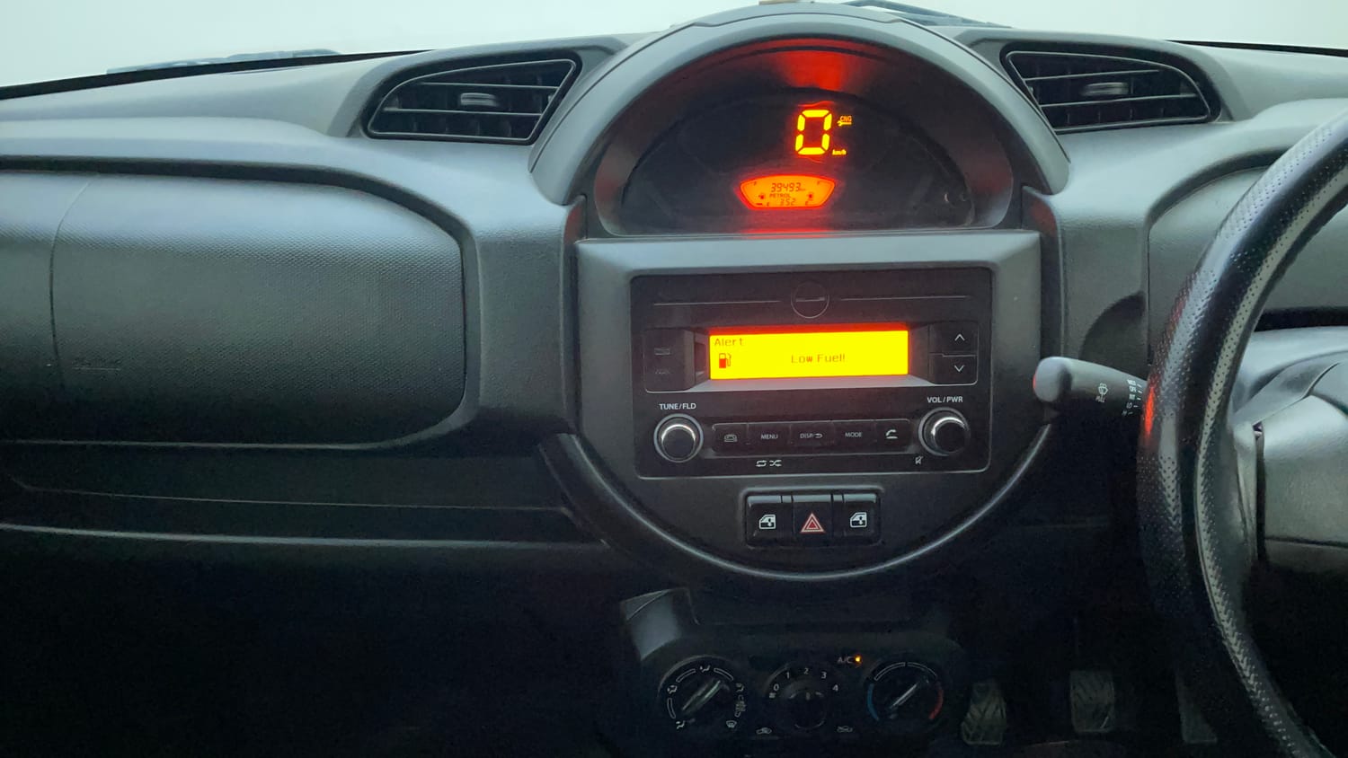 Used 2023 Maruti Suzuki S-Presso VXi S-CNG Cng Manual interior MUSIC SYSTEM & AC CONTROL VIEW