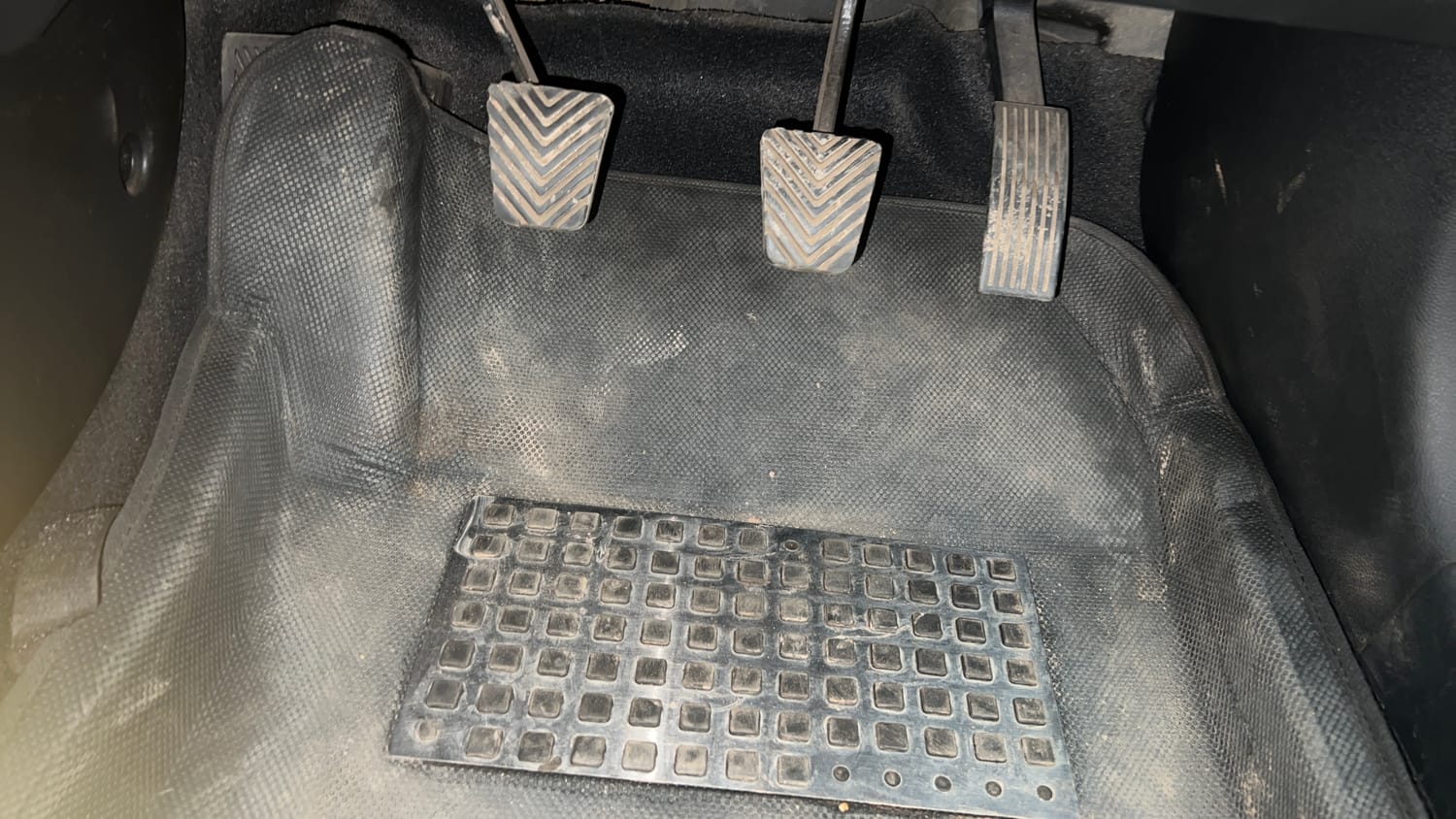 Used 2018 Hyundai Elite i20 Sportz 1.2 Petrol Manual interior PEDALS VIEW