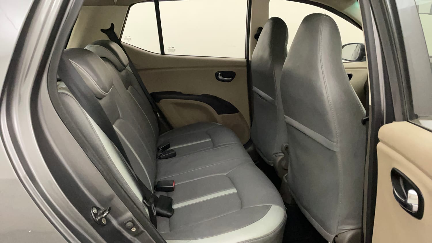 Used 2012 Hyundai i10 Sportz 1.2 Kappa2 Petrol Manual interior RIGHT SIDE REAR DOOR CABIN VIEW