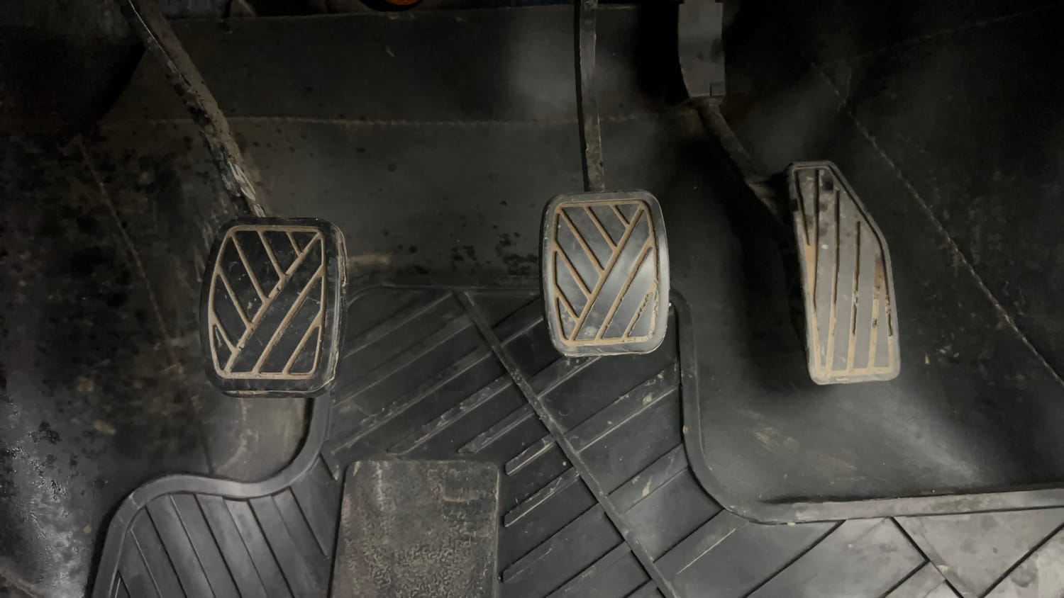 Used 2018 Maruti Suzuki Baleno Delta 1.2 Petrol Manual interior PEDALS VIEW