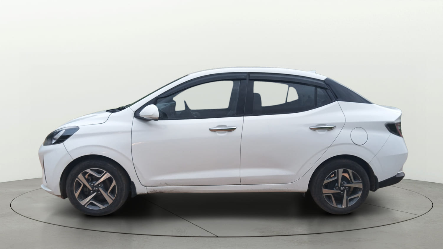 Used 2020 Hyundai Aura SX 1.2 Petrol Petrol Manual exterior LEFT SIDE VIEW