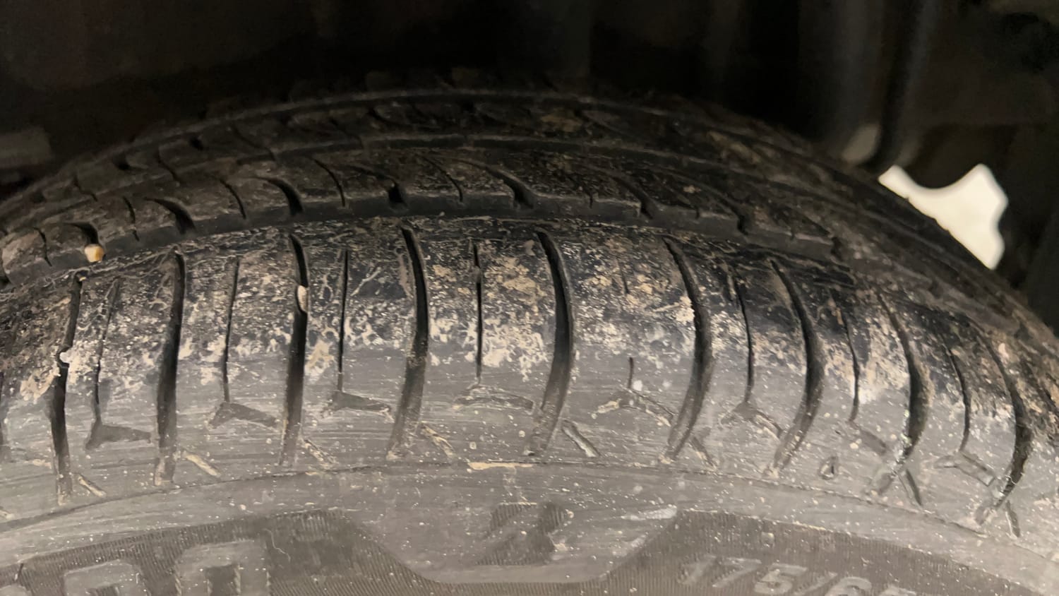 Used 2022 Tata Tiago XT CNG Cng Manual tyres LEFT REAR TYRE TREAD VIEW