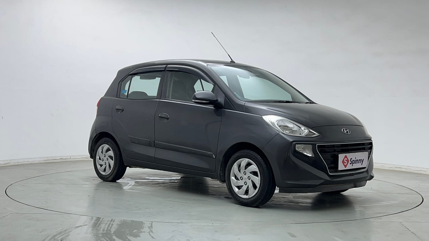 Used 2022 Hyundai Santro Sportz Petrol Manual exterior RIGHT FRONT CORNER VIEW
