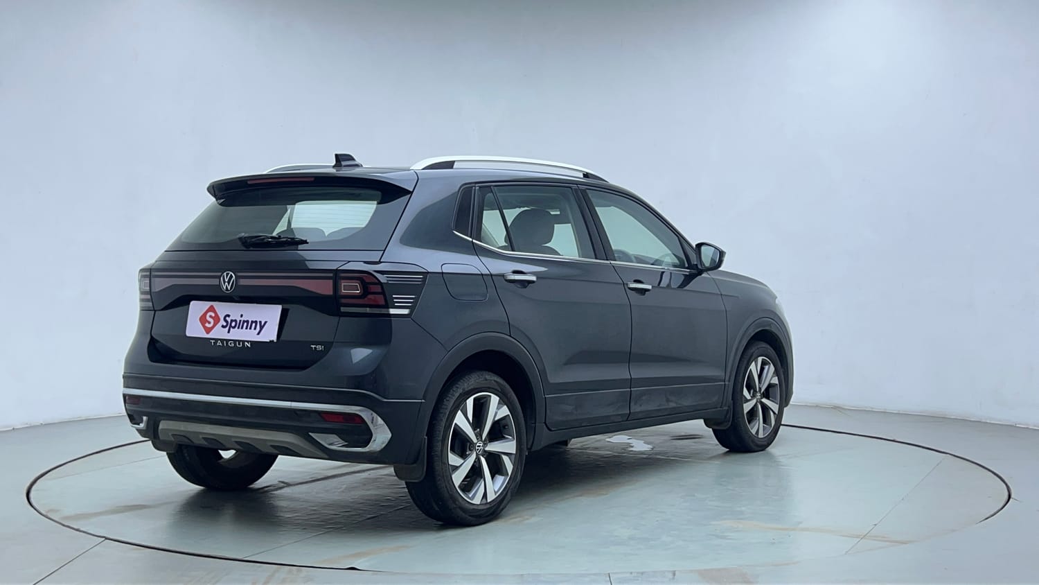Used 2022 Volkswagen Taigun Topline 1.0 TSI AT Petrol Automatic exterior RIGHT REAR CORNER VIEW