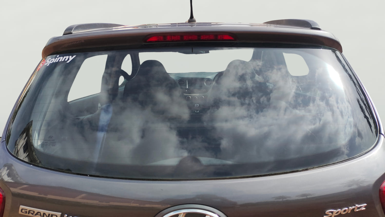 Used 2018 Hyundai Grand i10 Sportz 1.2 Kappa VTVT Petrol Manual exterior BACK WINDSHIELD VIEW