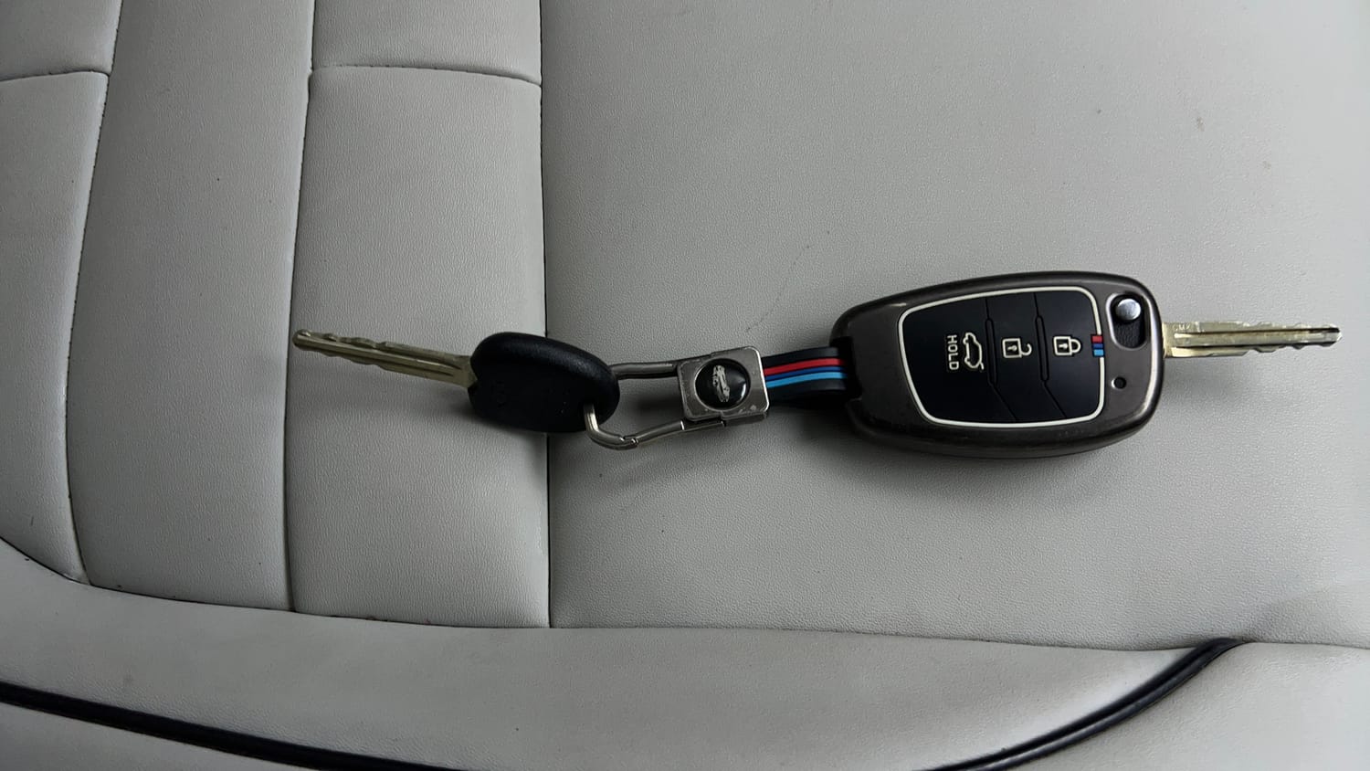 Used 2025 Hyundai Venue S Plus 1.2 Petrol MT Petrol Manual extra CAR KEY VIEW