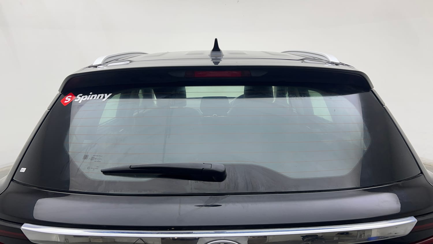 Used 2025 Toyota Urban Cruiser Hyryder V Hybrid Hybrid Automatic exterior BACK WINDSHIELD VIEW