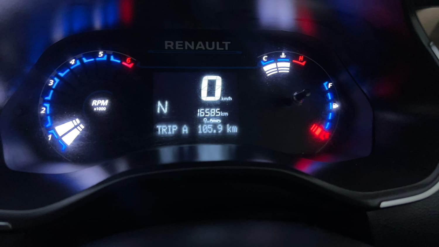 Used 2023 Renault Kiger RXT (O) AMT Petrol Automatic interior CLUSTERMETER VIEW