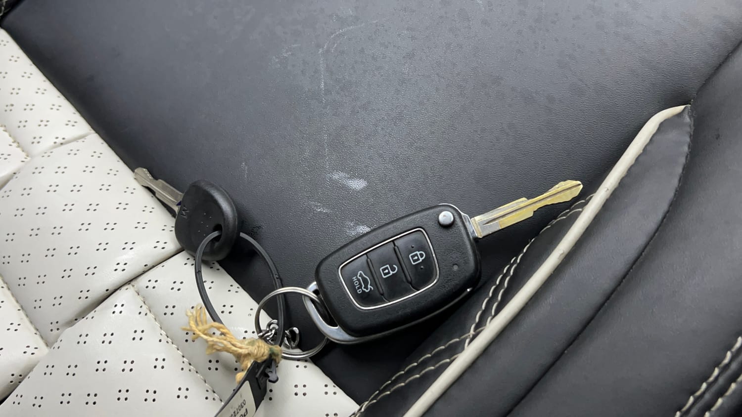 Used 2021 Hyundai Grand i10 Nios Sportz 1.2 Kappa VTVT Petrol Manual extra CAR KEY VIEW