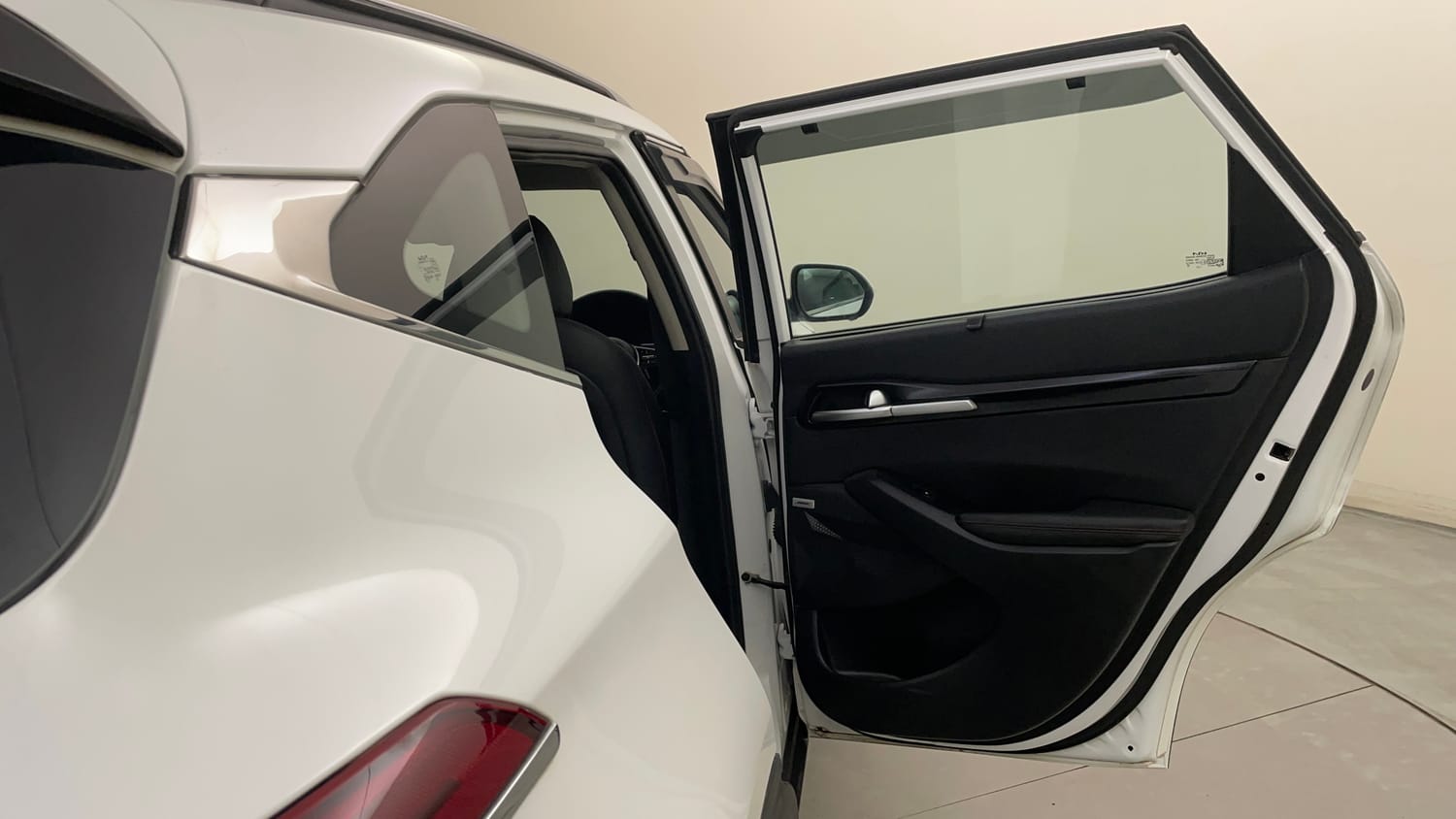 Used 2023 Kia Seltos GTX Plus 1.5 Diesel AT Diesel Automatic interior RIGHT REAR DOOR OPEN VIEW