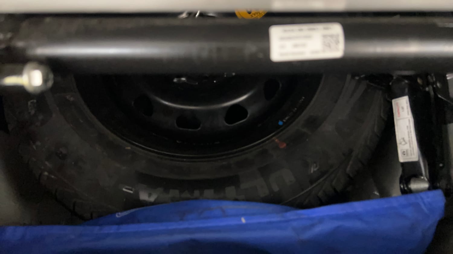 Used 2022 Tata Tiago XT CNG Cng Manual tyres SPARE TYRE VIEW