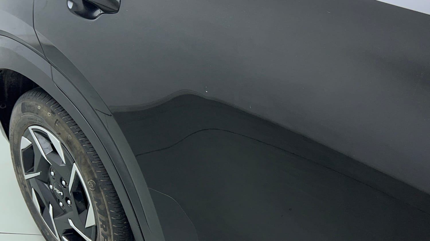 Used 2024 Kia Sonet HTK (O) 1.2 Petrol MT Petrol Manual dents MINOR DENT