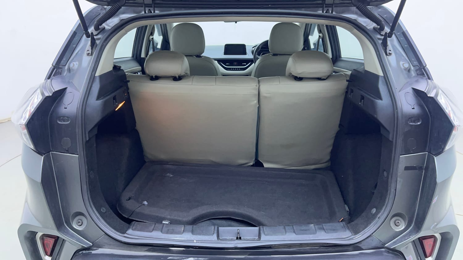 Used 2023 Tata Nexon XZ Plus Diesel Diesel Manual interior DICKY INSIDE VIEW