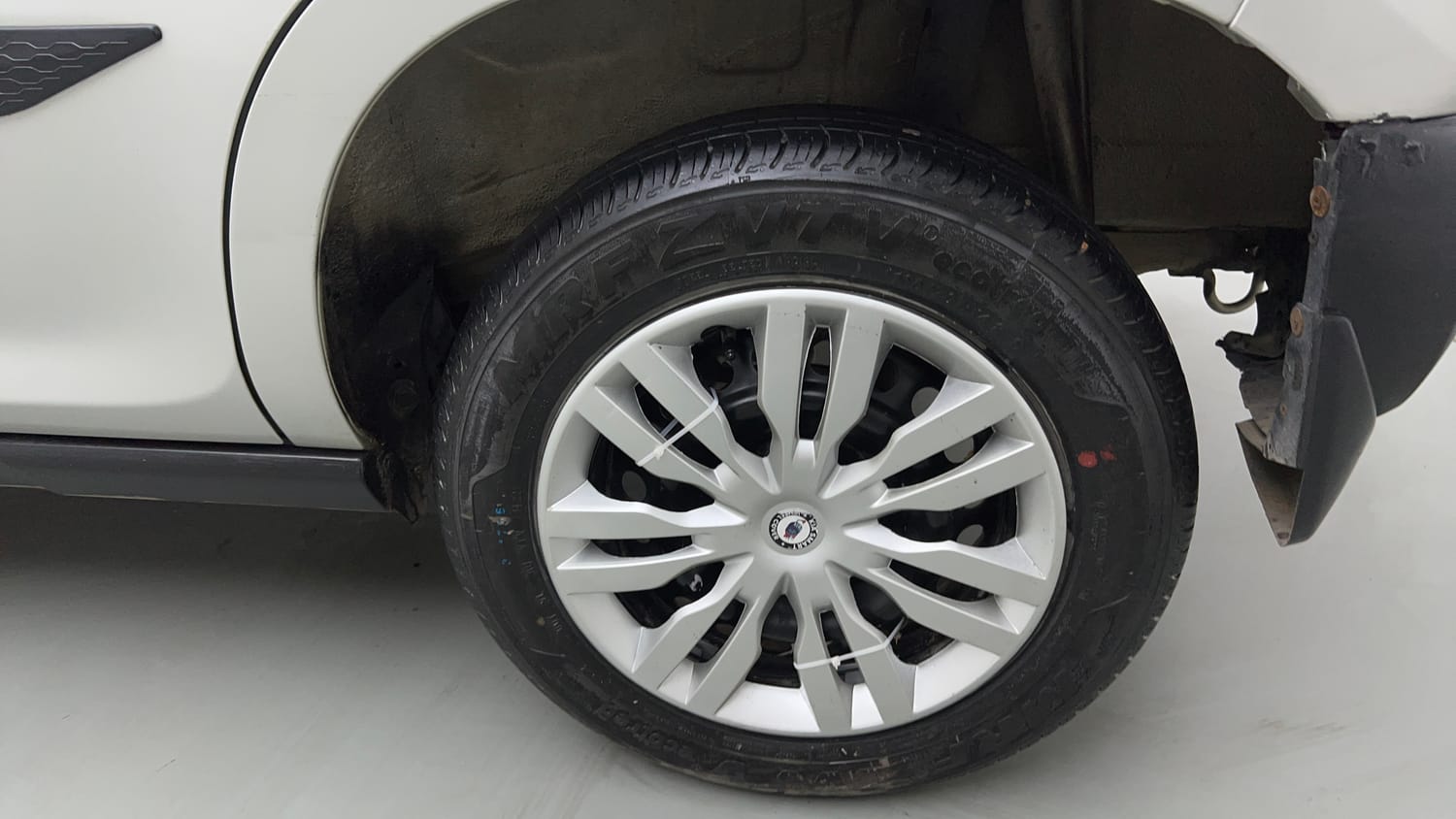 Used 2022 Maruti Suzuki S-Presso VXi (O) CNG Cng Manual tyres LEFT REAR TYRE RIM VIEW
