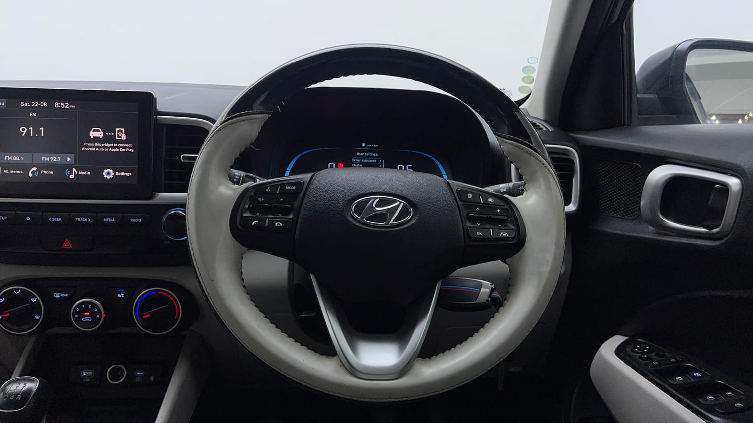 Used 2025 Hyundai Venue S Plus 1.2 Petrol MT Petrol Manual interior STEERING VIEW