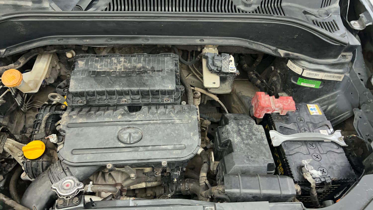 Used 2022 Tata Punch Pure Rhythm Pack MT Petrol Manual engine ENGINE LEFT SIDE VIEW