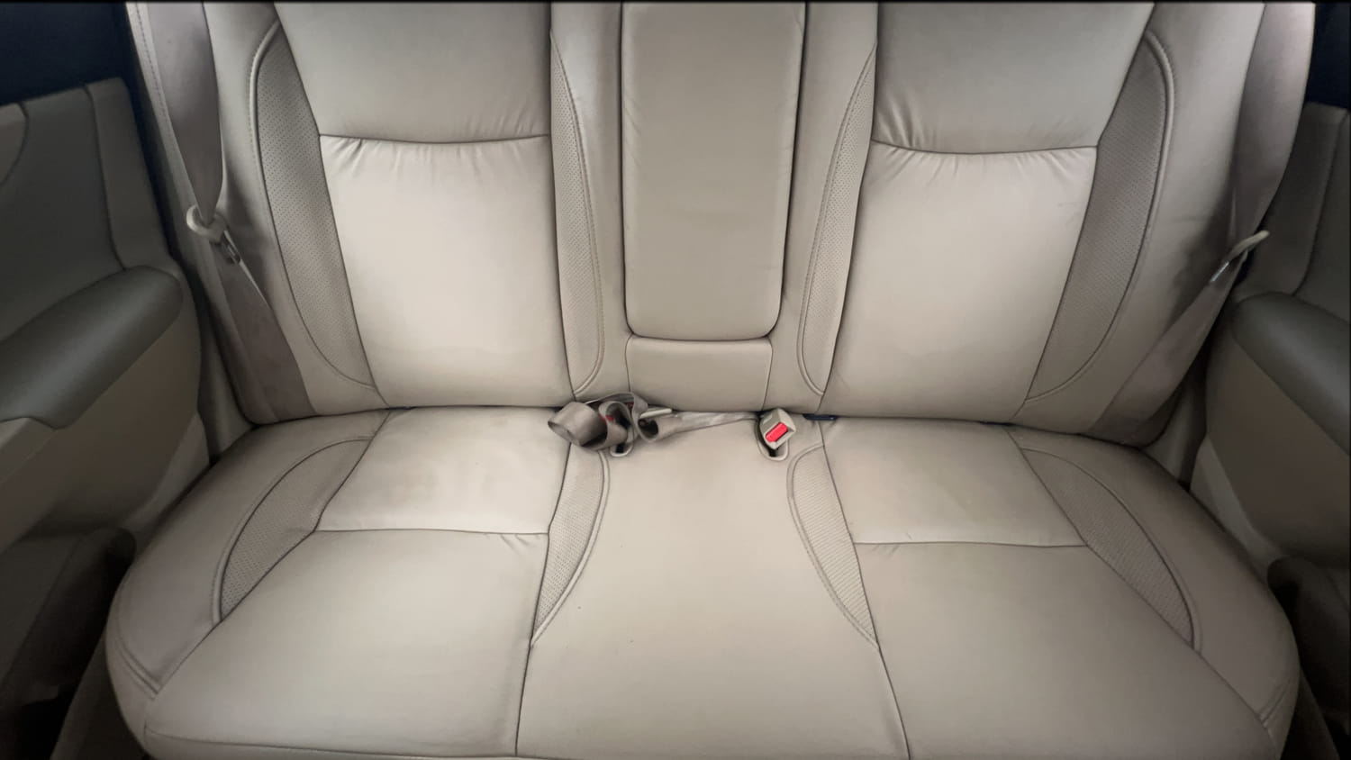 Used 2018 Maruti Suzuki Ciaz Alpha 1.4 MT Petrol Manual interior REAR SEAT CONDITION VIEW