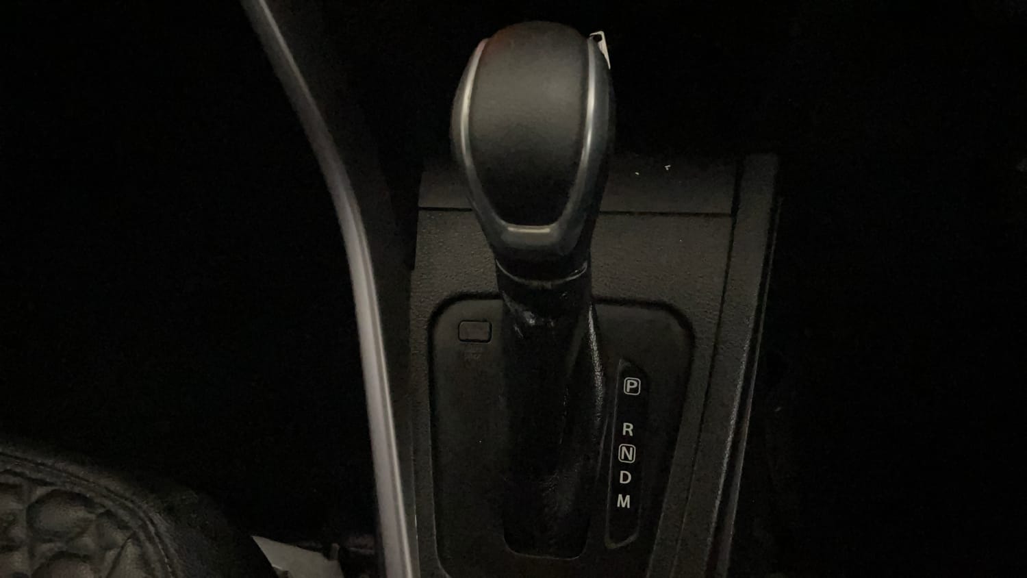 Used 2023 Maruti Suzuki Brezza ZXI AT Petrol Automatic interior GEAR  KNOB VIEW