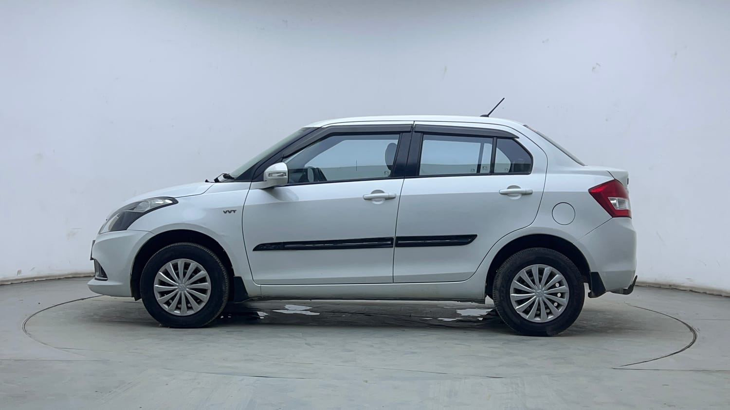Used 2015 Maruti Suzuki Swift Dzire VXI Petrol Manual exterior LEFT SIDE VIEW