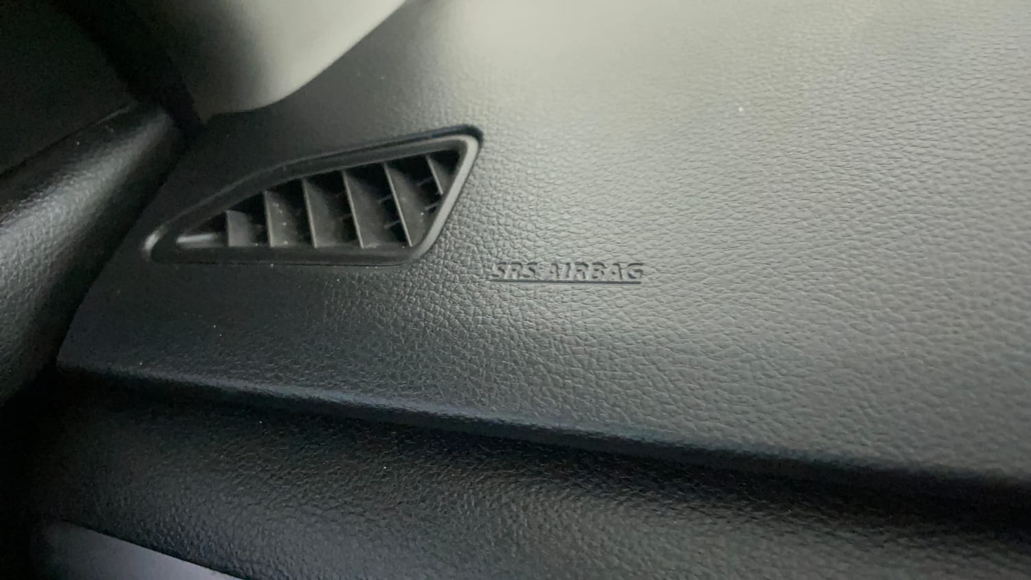 Used 2023 Maruti Suzuki Brezza ZXI AT Petrol Automatic top_features Airbags