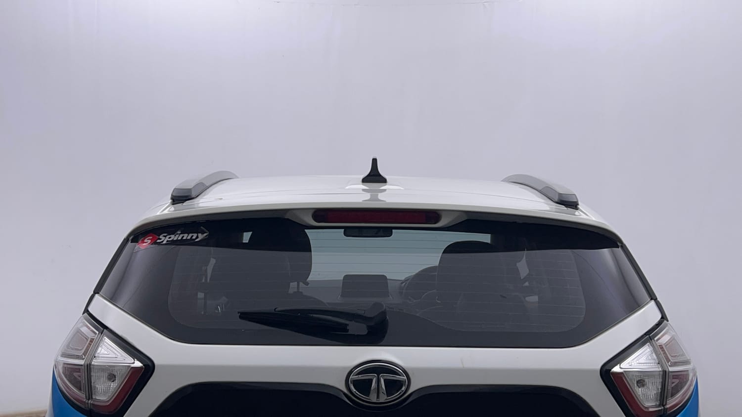 Used 2020 Tata Nexon XZA Plus (O) Petrol Automatic exterior BACK WINDSHIELD VIEW