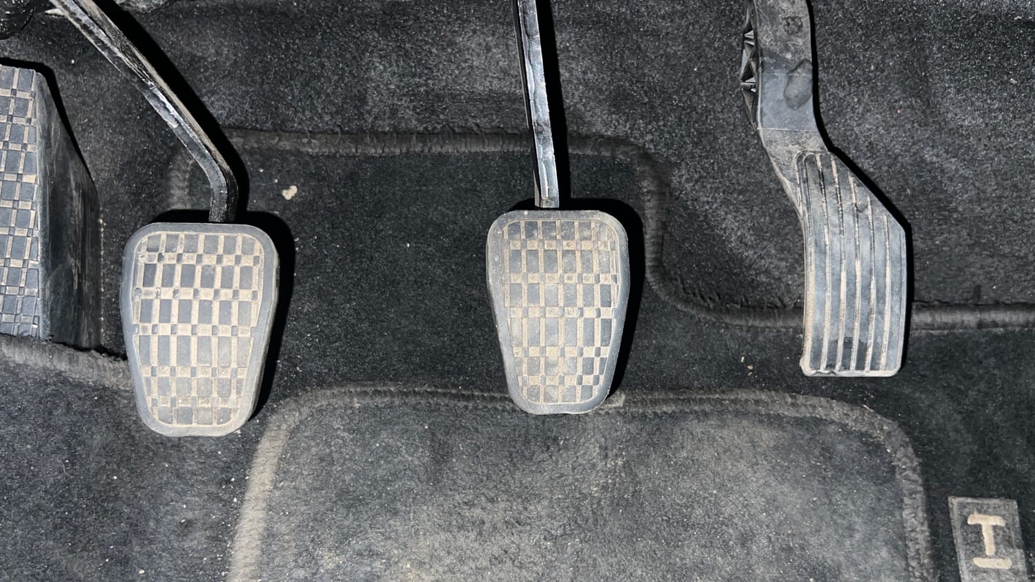 Used 2025 Tata Punch Pure MT Petrol Manual interior PEDALS VIEW