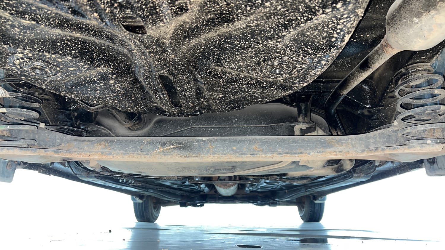 Used 2018 Maruti Suzuki Dzire VXi Petrol Manual extra REAR UNDERBODY VIEW (TAKEN FROM REAR)