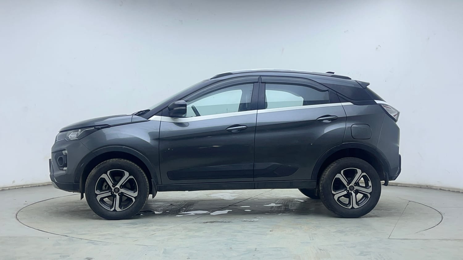 Used 2023 Tata Nexon XZ Plus Diesel Diesel Manual exterior LEFT SIDE VIEW