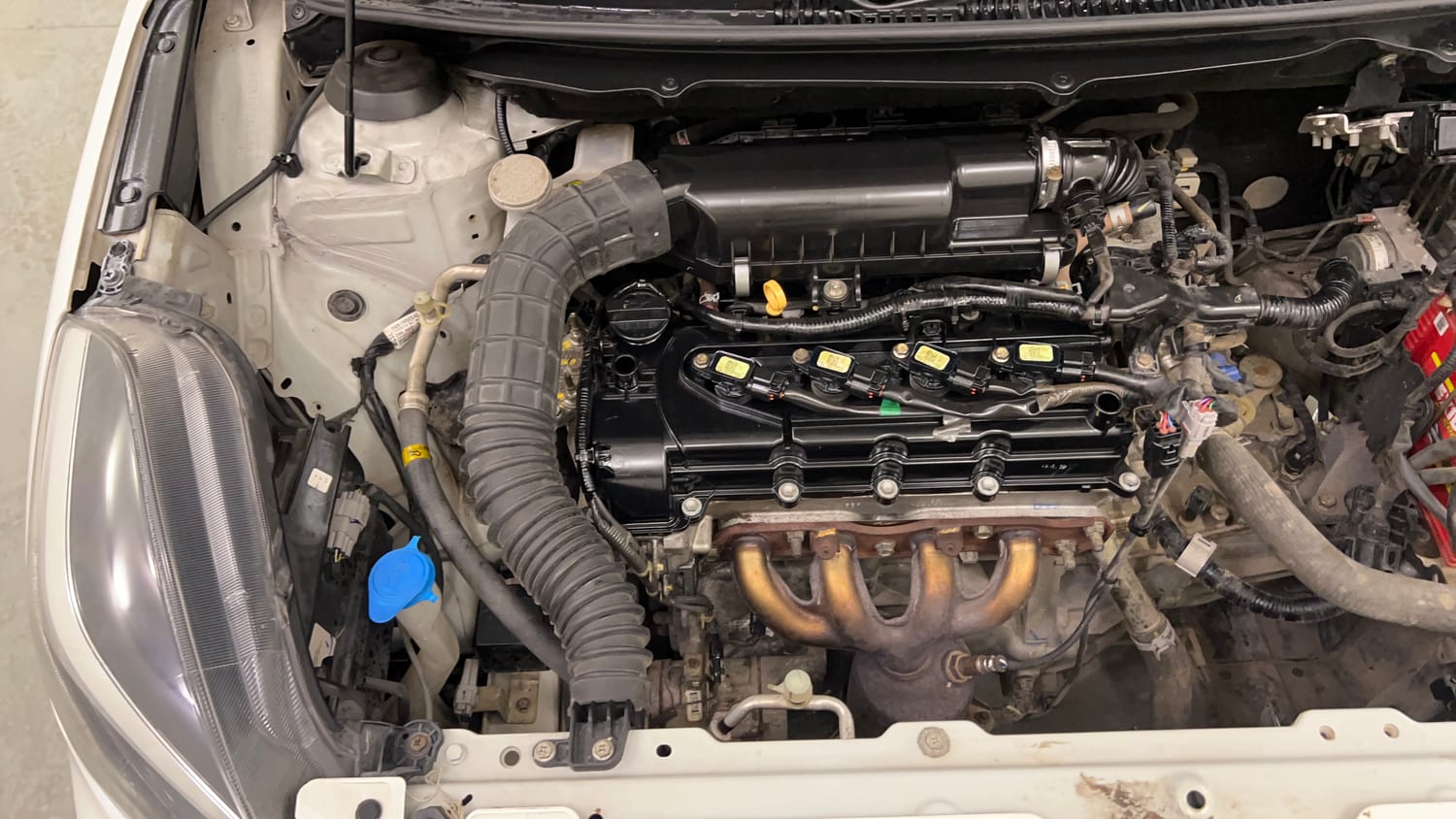 Used 2019 Maruti Suzuki Baleno Delta Petrol Manual engine ENGINE RIGHT SIDE VIEW