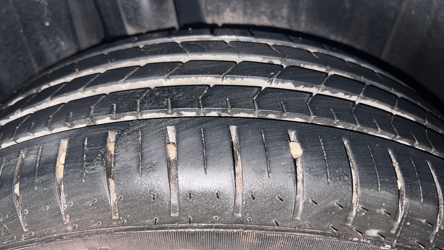 Used 2024 Toyota Glanza G Petrol Manual tyres RIGHT REAR TYRE TREAD VIEW