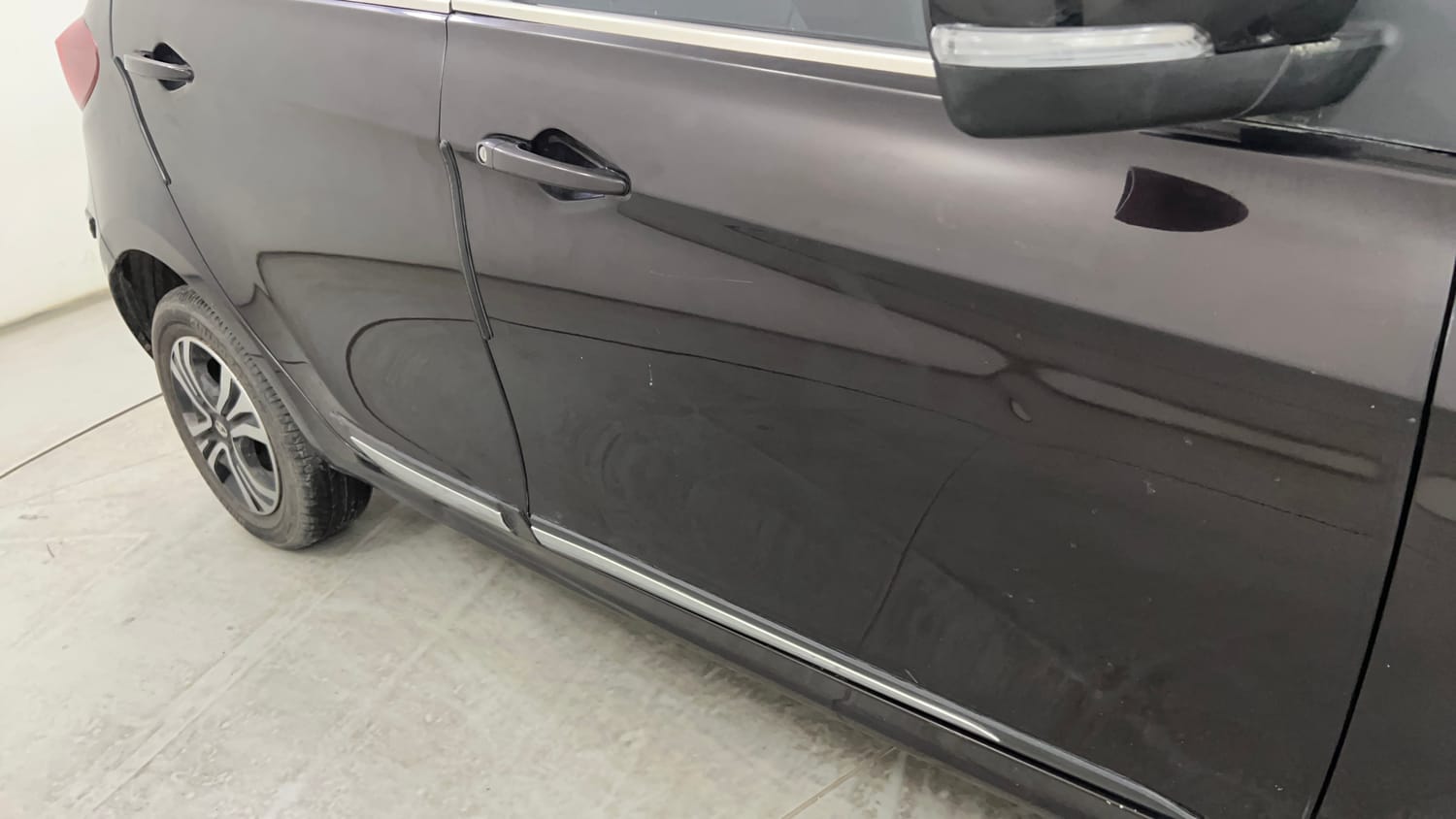 Used 2022 Tata Tiago XT CNG Cng Manual dents MINOR SCRATCH
