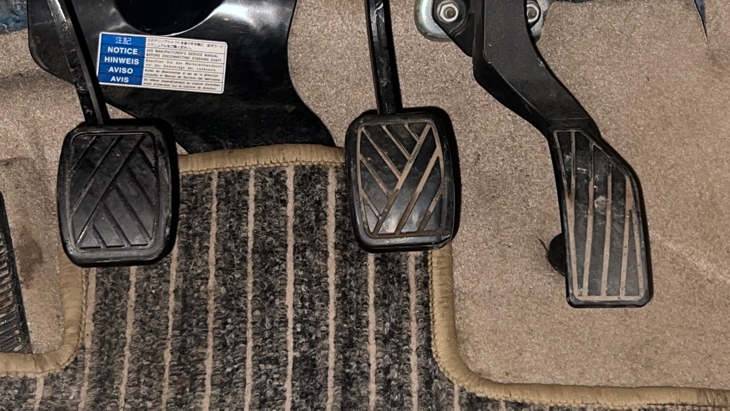 Used 2018 Maruti Suzuki Ciaz Delta Hybrid 1.5 Petrol Manual interior PEDALS VIEW