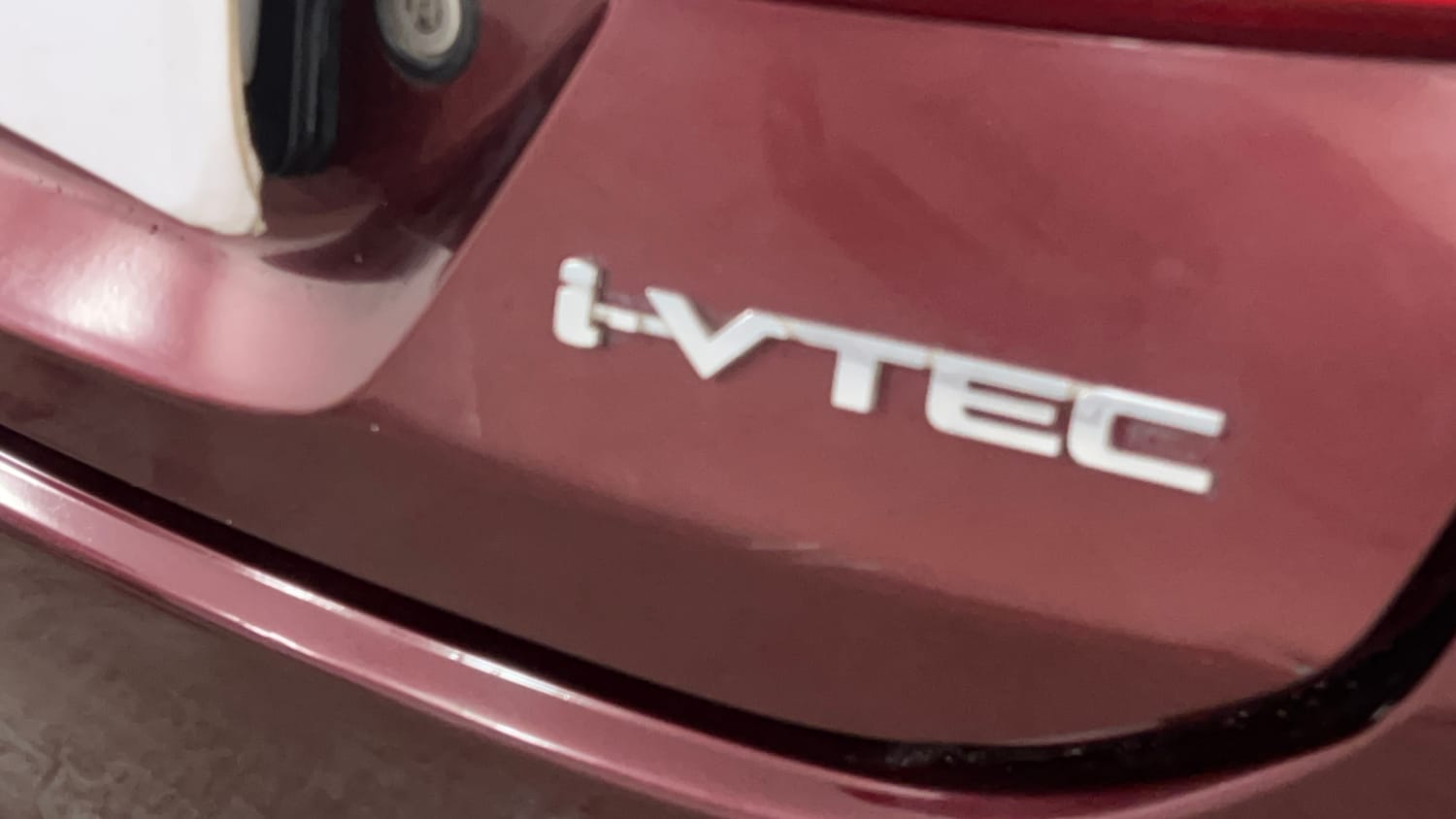 Used 2015 Honda City V Petrol Manual dents MINOR SCRATCH