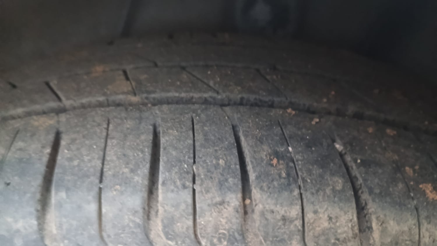Used 2020 Hyundai Aura SX 1.2 Petrol Petrol Manual tyres LEFT REAR TYRE TREAD VIEW
