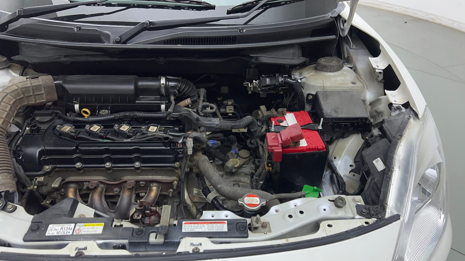 Used 2018 Maruti Suzuki Dzire VXi Petrol Manual engine ENGINE LEFT SIDE VIEW