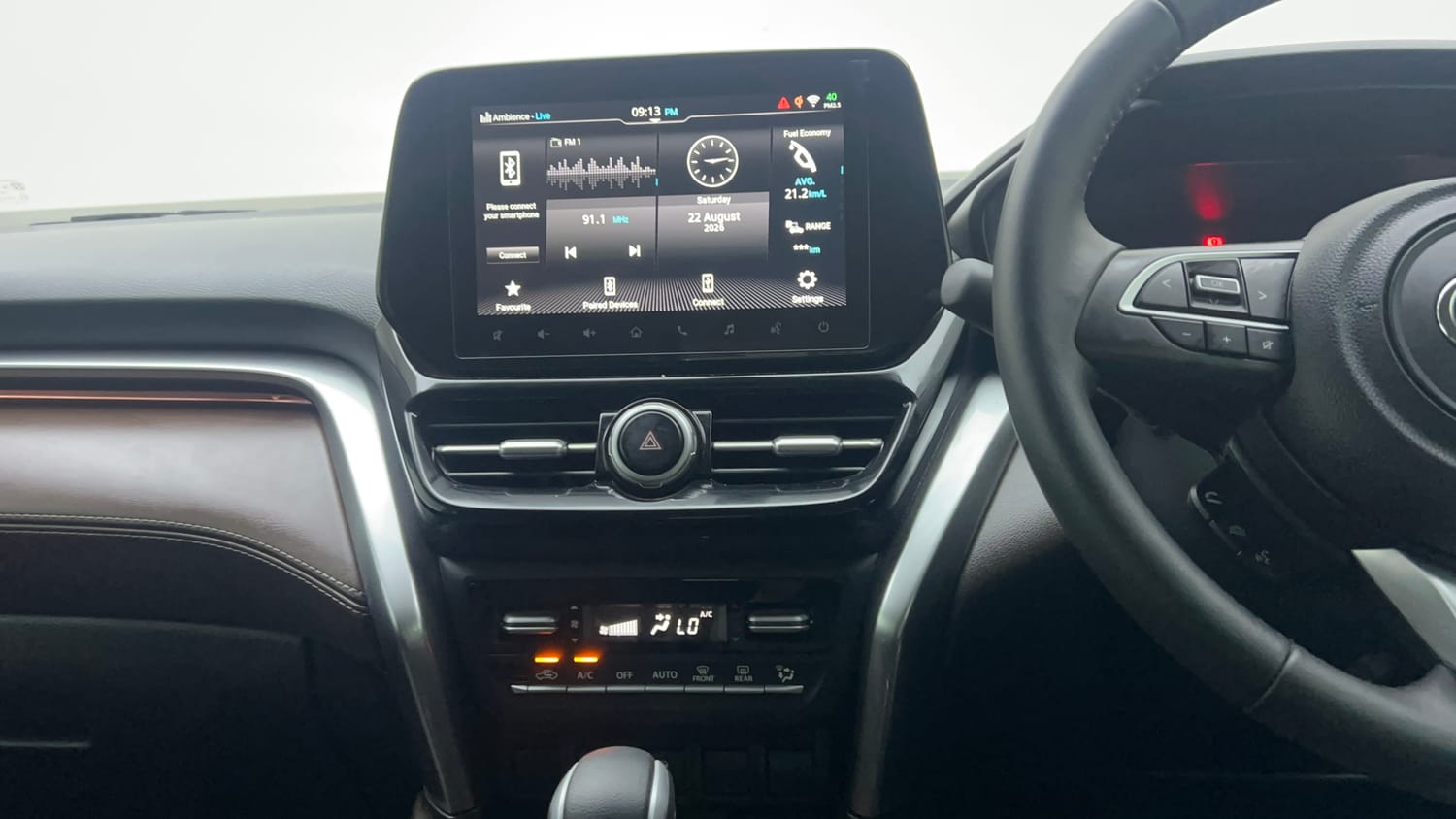 Used 2025 Toyota Urban Cruiser Hyryder V Hybrid Hybrid Automatic interior MUSIC SYSTEM & AC CONTROL VIEW