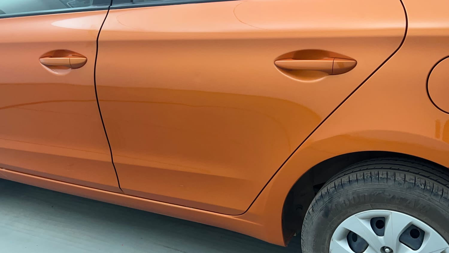 Used 2018 Hyundai Elite i20 Sportz 1.2 Petrol Manual dents MINOR SCRATCH