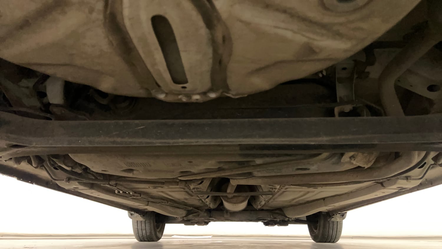 Used 2019 Maruti Suzuki Baleno Delta Petrol Manual extra REAR UNDERBODY VIEW (TAKEN FROM REAR)