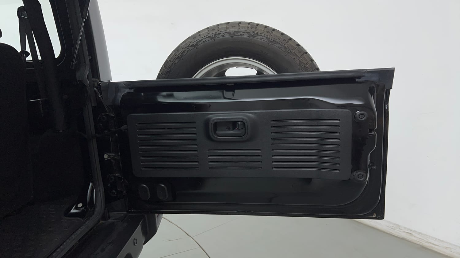 Used 2025 Mahindra Thar LX Hard Top Petrol MT 4WD Petrol Manual interior DICKY DOOR OPEN VIEW
