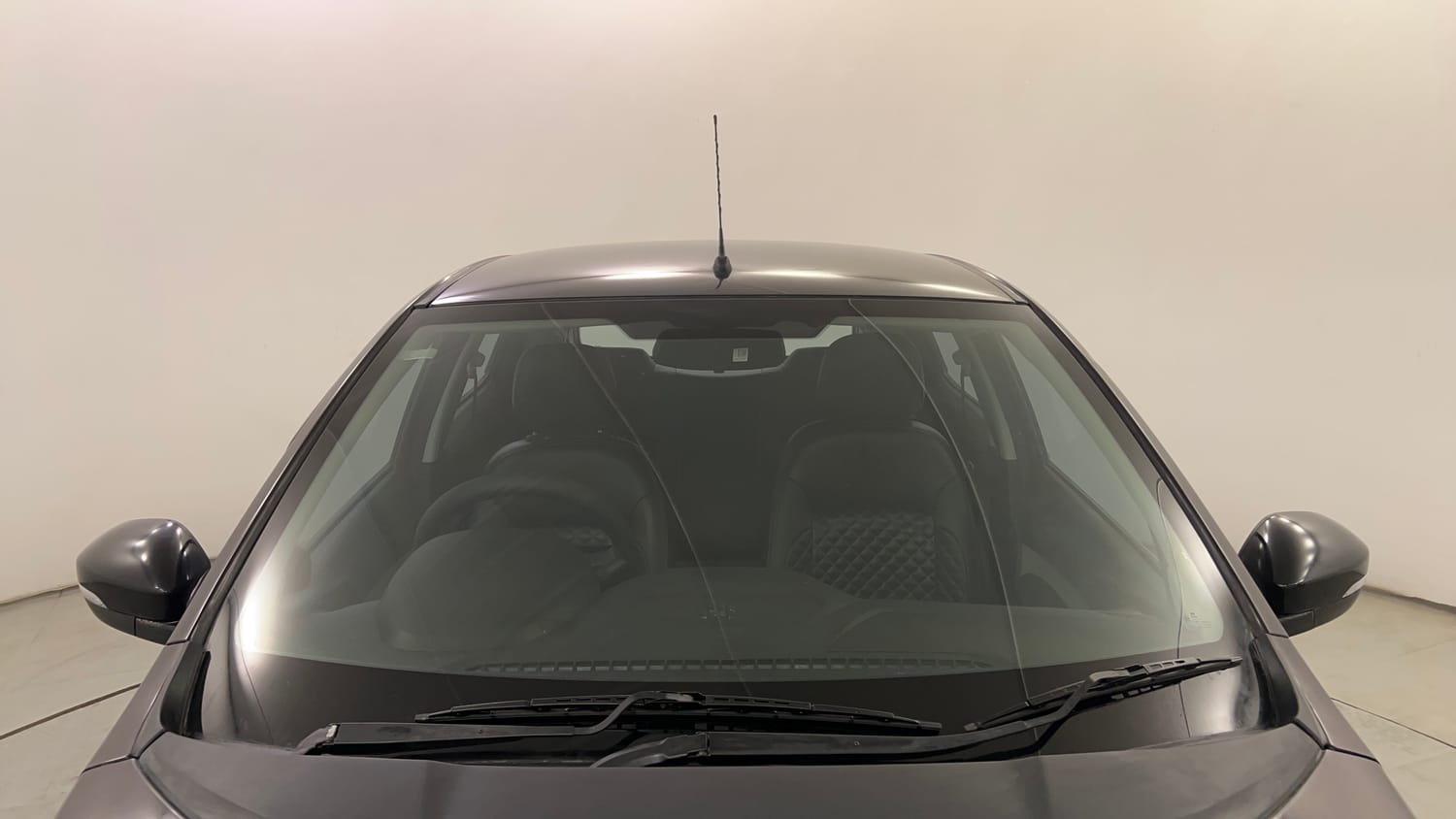 Used 2022 Tata Tiago XT CNG Cng Manual exterior FRONT WINDSHIELD VIEW