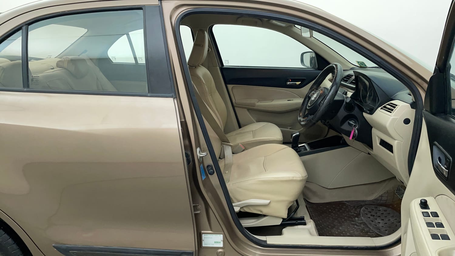 Used 2018 Maruti Suzuki Dzire VXi Petrol Automatic interior RIGHT SIDE FRONT DOOR CABIN VIEW