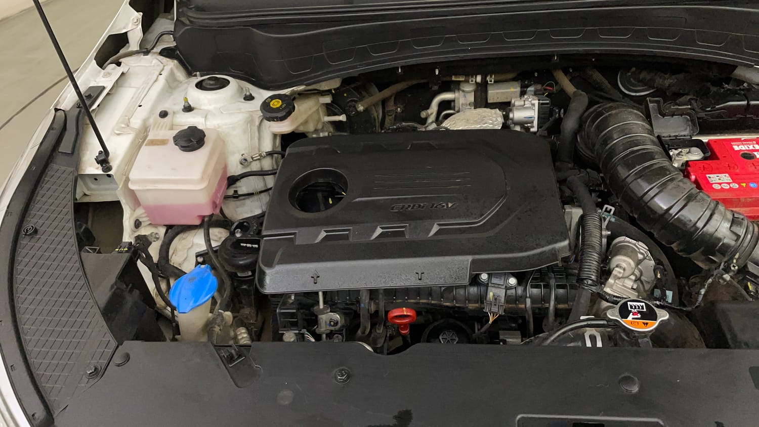 Used 2023 Kia Seltos GTX Plus 1.5 Diesel AT Diesel Automatic engine ENGINE RIGHT SIDE VIEW