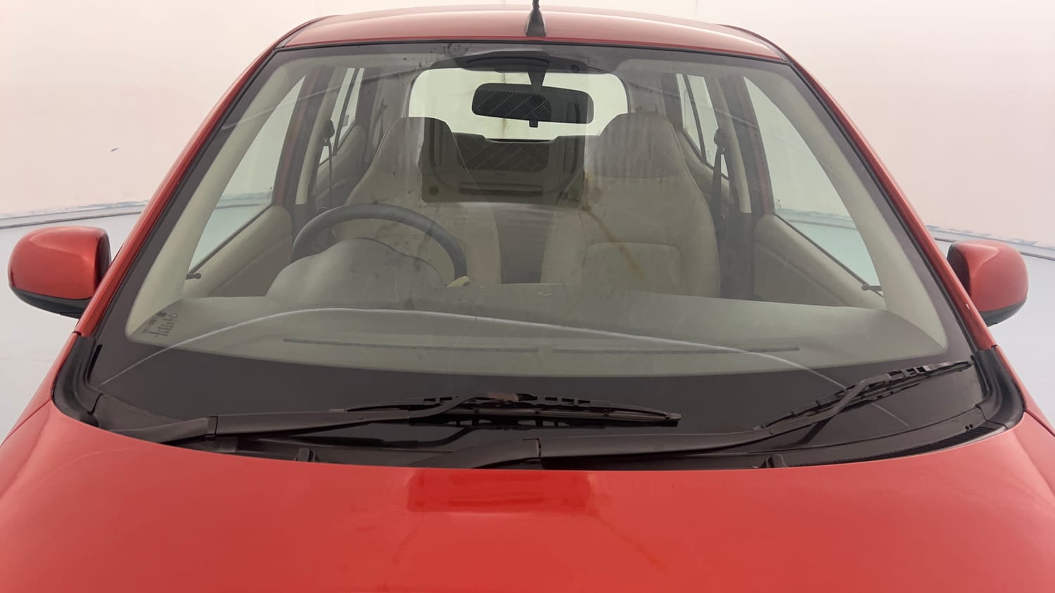 Used 2013 Hyundai i10 Magna 1.1 iRDE2 Petrol Manual exterior FRONT WINDSHIELD VIEW