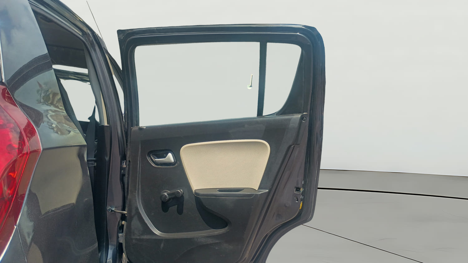 Used 2022 Maruti Suzuki Alto 800 VXi Petrol Manual interior RIGHT REAR DOOR OPEN VIEW